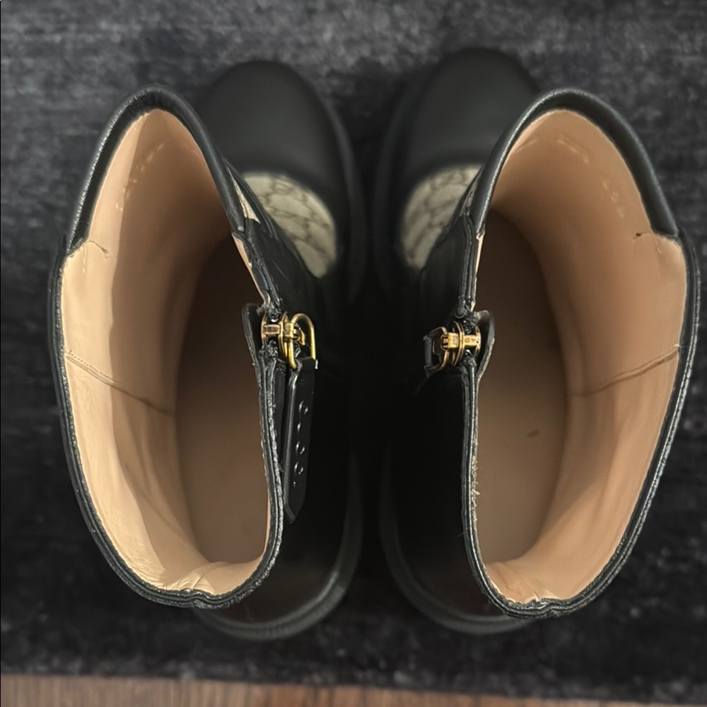 Gucci GG Supreme Leather Combat Boots - Picture 7 of 8